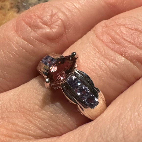 Pink Tourmaline and Amethyst ring - Picture 4 of 9